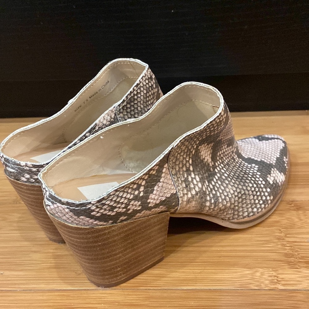 Dolce Vita snake print mules with 3 inch heel - Picture 4 of 5